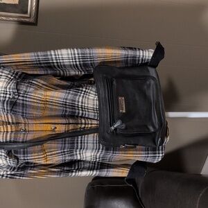 Buxton Black Leather Crossbody Messenger Bag